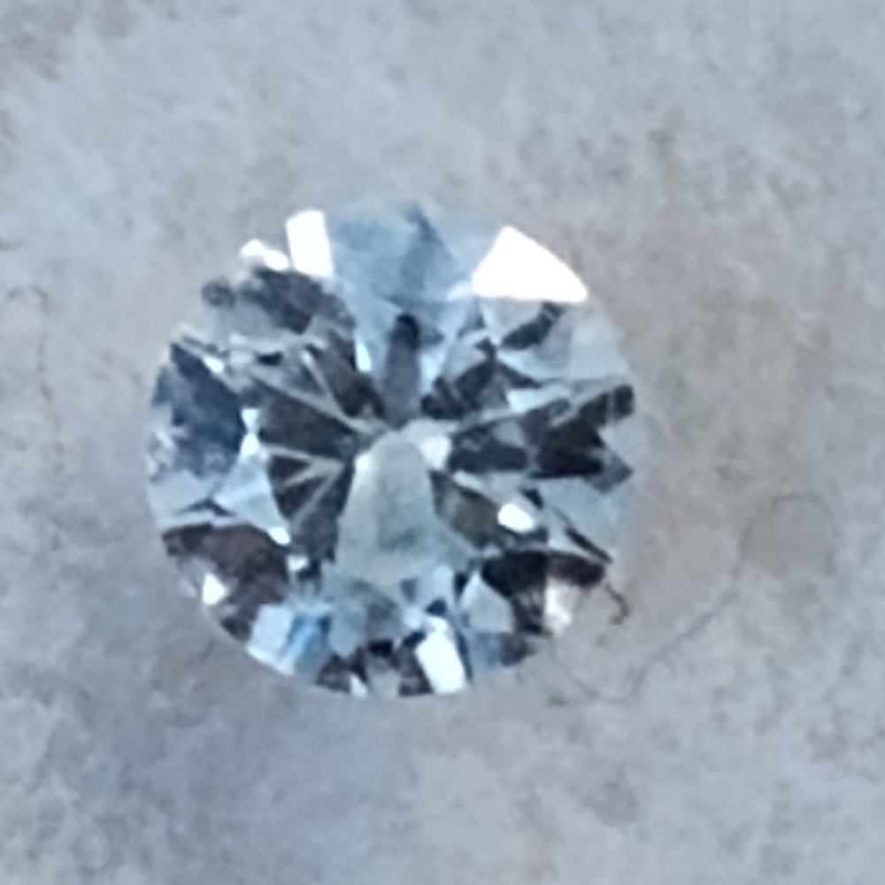 1mm vvs1 diamond